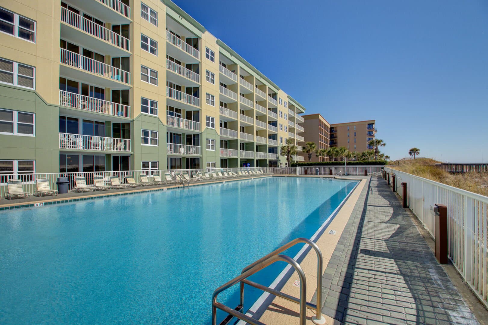 Waters Edge — resort photo 4