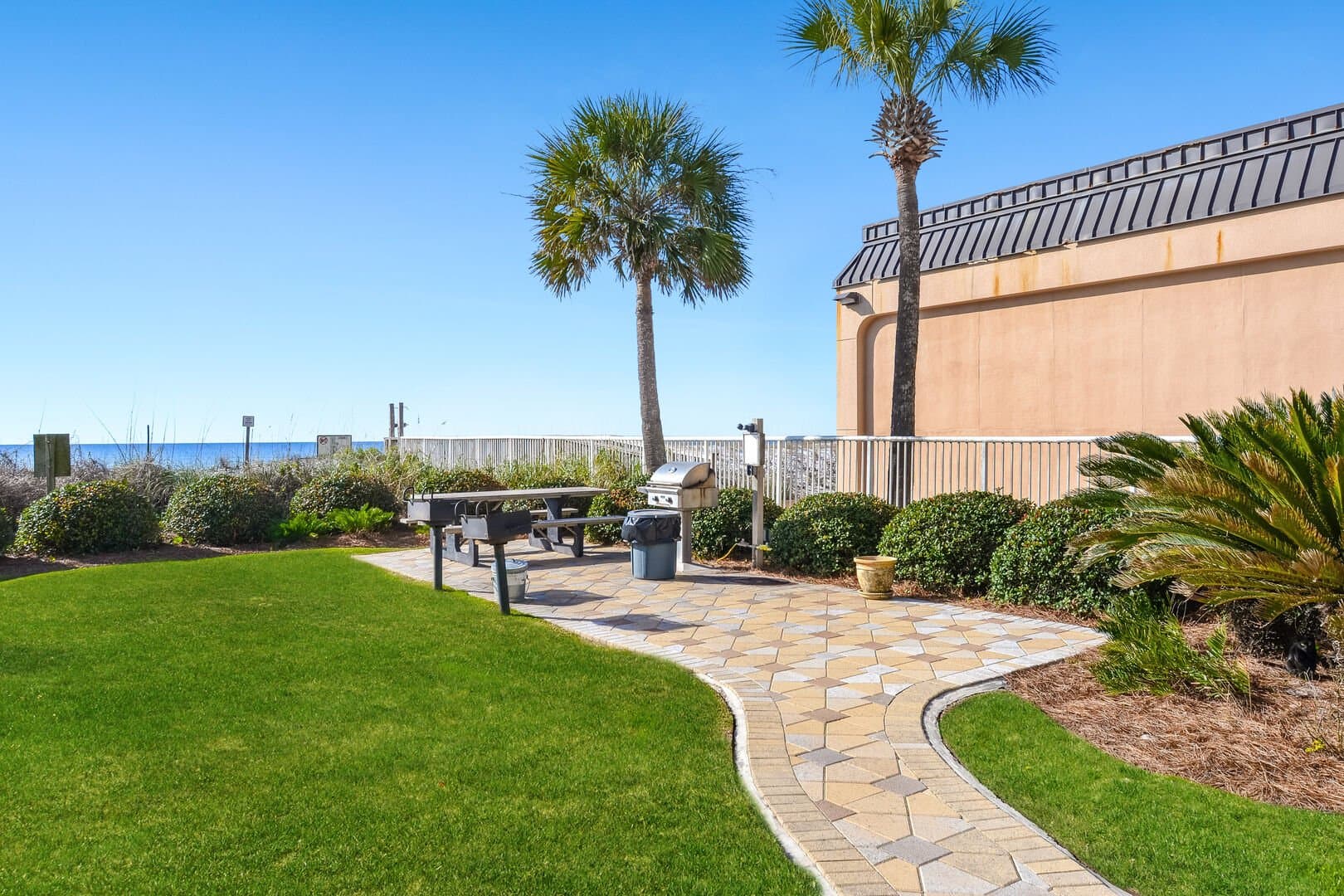 Summer Place — resort photo 4