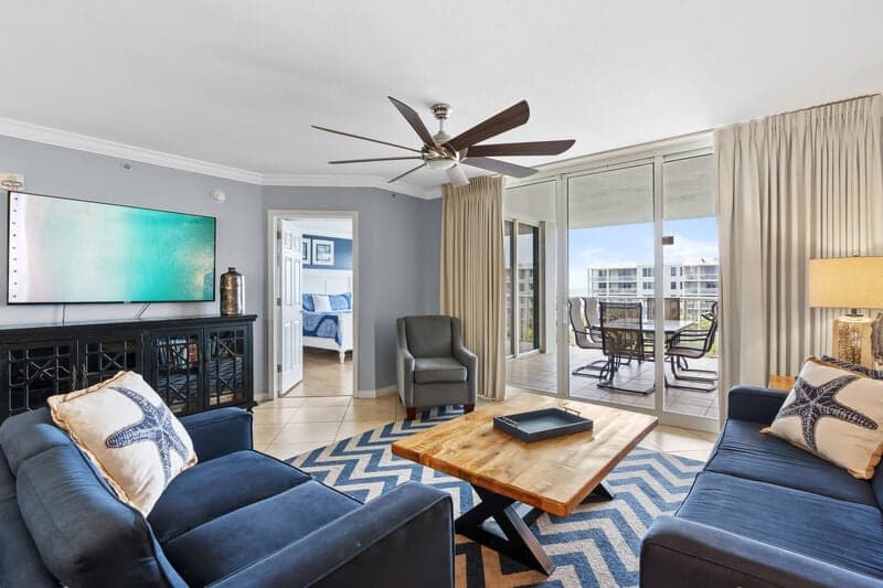 Destin West - Heron 607