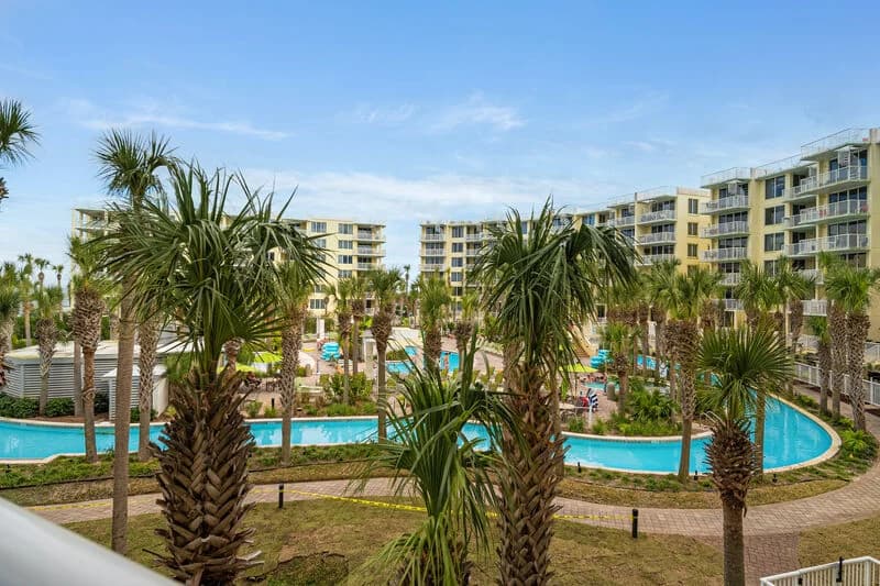 Destin West - Heron 307