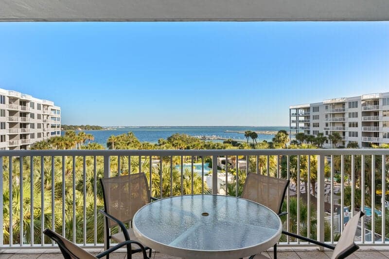Destin West - Pelican 506