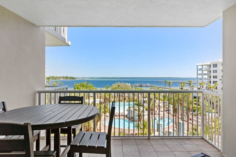 Destin West - Pelican 507