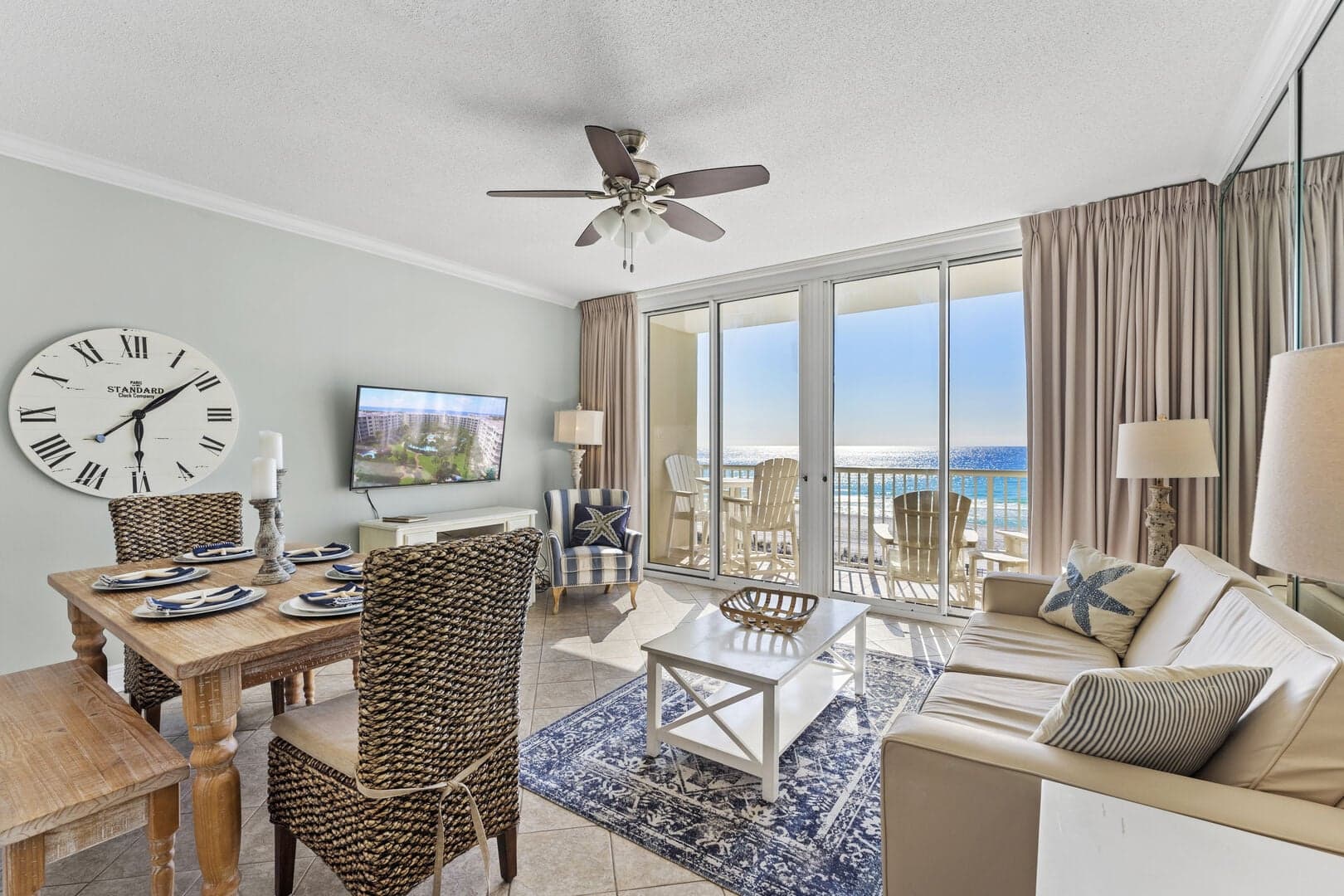 Waters Edge 415 photo 2